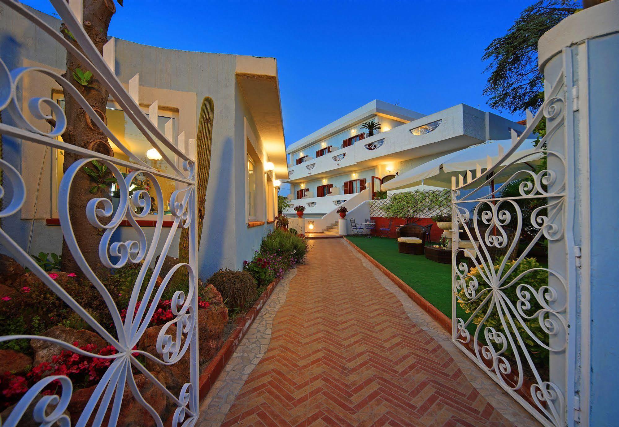Iris Hotel Forio di Ischia Dış mekan fotoğraf